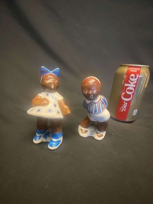 Black Boy & Girl Ceramic Figurines
Keywords: Black Americana;Antique;Collectable;Black Figurines;eldred;allcpgphotos