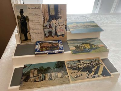 Dixie Express Black Man Photo in Suit  Leather Libing Am Rather High at S.D. 1907 Coon Troupe
Keywords: Black Americana; Antique;Collectable;eldred;allcpgphotos