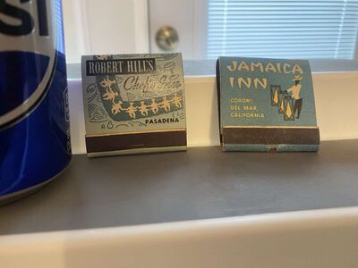 Matchbook Collection Black Americana (2) Feature Matchbooks Robert Hills Chef?s Inn Black Maids & Jamaica Inn CA Feature Matchbook
Keywords: Matchbook Collection;Feature Matchbook;Black Americana Matchbook;Advertising Matchbook;Matchbook Sets;eldred;allcpgphotos