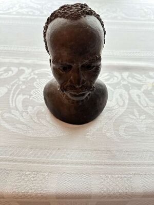 Antique Metal Black Man Bust Black Warrior Bust Black Americana
Keywords: Antique;Black Americana;Black Man;Bust;Warrior;eldred;allcpgphotos