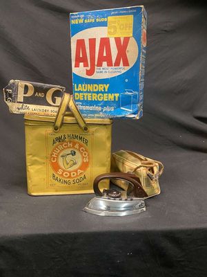 Foeller W. Germany Travel Iron, Ajax Box, P & G White Laundry Soap & Antique Arm & Hammer Lunch Box Tin
Keywords: Antique;Collectable;Iron;Arm & Hammer;Antique Lunch Box;eldred;allcpgphotos