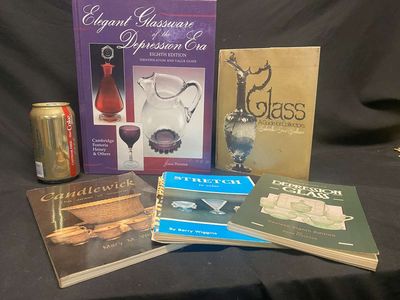 (5) Collectible Glass Guides - Depression, Stretch, Candlewick, Glass & Elegant
Keywords: Collector Books;Collector's Guides Antique;Collectable;Antique Glass Guide;eldred;allcpgphotos