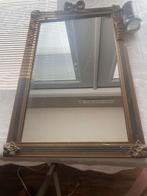 Antique Mirror - Rectangular Mirror - Wood Framed Antique Mirror
Keywords: Antique;Mirror;Rectangular Mirror;Wood Framed Mirror;eldred;allcpgphotos